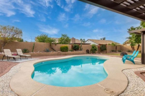 Cozy home with pool, fire table, BBQ, RV parking
